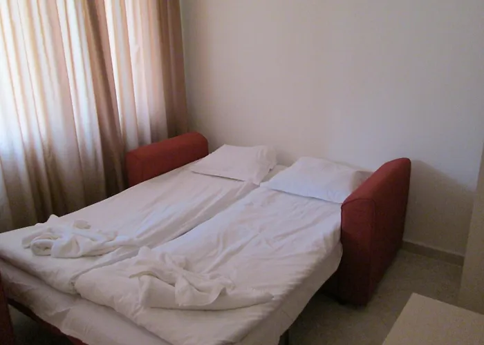 Ξενοδοχείο Sunset Complex 3*