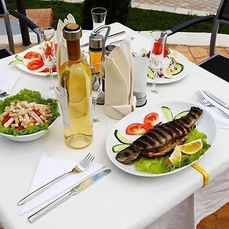 Sunset Complex Хотел Кошарица